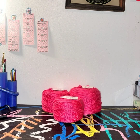 3 Skeins Caron Simply Soft Brites Yarn - Watermelon Pink - Picture 4 of 4